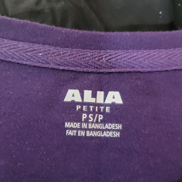 💜 Alia Petite Rhinestone Tee – Size SM-Bundle $ Save-Petite Perfection. ✨ #posh - Picture 4 of 7